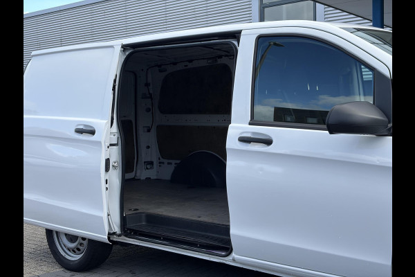Mercedes-Benz eVito Lang 41 kWh | Elektrisch | Airco | Stoelverwarming | Camera | Houten laadvloer | Bluetooth / Carplay |