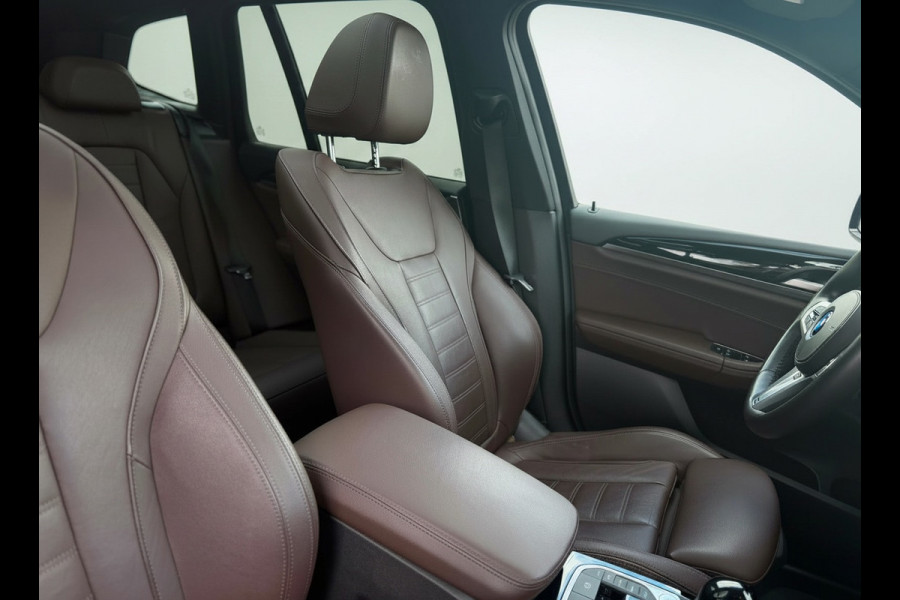 BMW X3 XDrive30e High Executive M- Sport, panoramadak, 360 camera, elect bedienbare stoelen, lazer, fabriek garantie tot 2028,