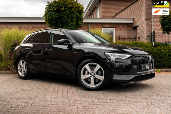 Audi e-tron E-tron 50 Quattro Launch Edition Plus 71 kWh Pano ACC Luchtvering Memory 20''