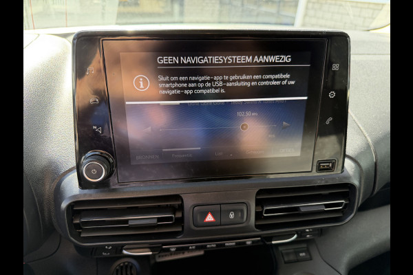 Toyota PROACE CITY Verso 1.2 Turbo 130pk Active Long 7 persoons / rolstoel lift / vaste prijs rijklaar € 24.950 marge / lease vanaf € 407 / automaat / camera / grijs metallic / dubbele schuifdeur / euro 6