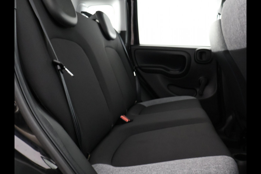 Fiat Panda 1.0 Hybrid City Life | Apple Carplay & AndroidAUTO | Parkeersensoren | Airco |