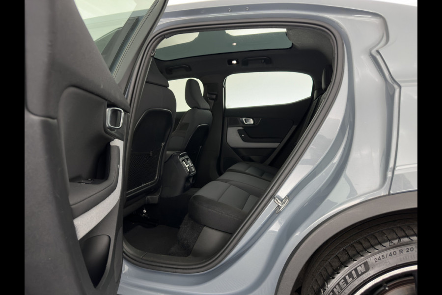 Polestar 2 Long Range Dual Motor 78 kWh [ 3-Fase-11kW] {SOH-88%} (INCL-BTW) Aut. *PANO | FULL-LED | MEMORY-PACK | CAMERA | KEYLESS | LANE-ASSIST | DIGI-COCKPIT | CARPLAY | DAB+ | HEATED-COMFORTSEATS | CRUISE | TOWBAR | 20''ALU*