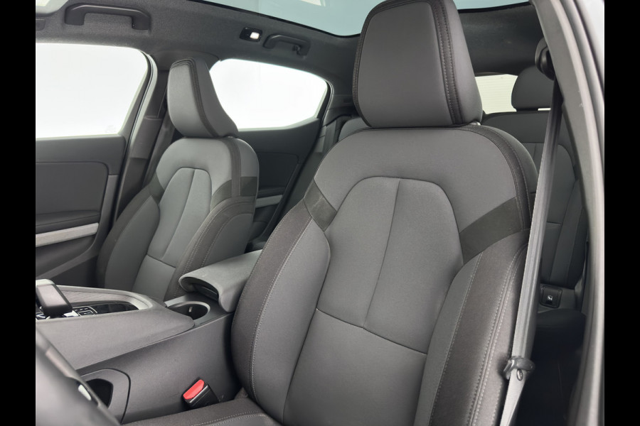 Polestar 2 Long Range Dual Motor 78 kWh [ 3-Fase-11kW] {SOH-88%} (INCL-BTW) Aut. *PANO | FULL-LED | MEMORY-PACK | CAMERA | KEYLESS | LANE-ASSIST | DIGI-COCKPIT | CARPLAY | DAB+ | HEATED-COMFORTSEATS | CRUISE | TOWBAR | 20''ALU*