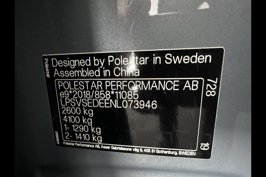 Polestar 2 Long Range Dual Motor 78 kWh [ 3-Fase-11kW] {SOH-88%} (INCL-BTW) Aut. *PANO | FULL-LED | MEMORY-PACK | CAMERA | KEYLESS | LANE-ASSIST | DIGI-COCKPIT | CARPLAY | DAB+ | HEATED-COMFORTSEATS | CRUISE | TOWBAR | 20''ALU*