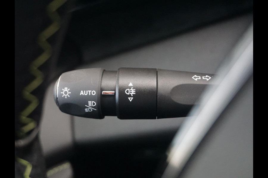 Peugeot 308 1.2 Hybrid 145 e-DCS6 GT | 360 Camera