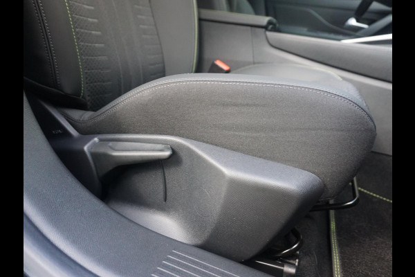 Peugeot 308 1.2 Hybrid 145 e-DCS6 GT | 360 Camera