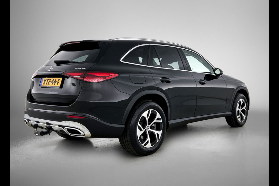Mercedes-Benz GLC 300 e 4MATIC Plug-In Hybride | Trekhaak | Memory voorstoelen | Stuur en Stoelverwarming | Dode Hoek Ass. | CarPlay | Inclusief 24 maanden MB Certified garantie voor Europa.