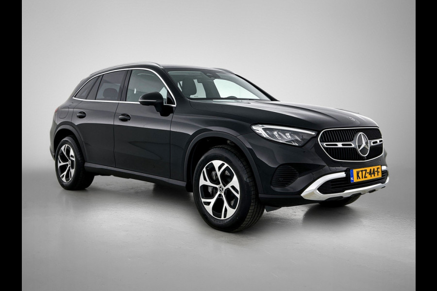 Mercedes-Benz GLC 300 e 4MATIC Plug-In Hybride | Trekhaak | Memory voorstoelen | Stuur en Stoelverwarming | Dode Hoek Ass. | CarPlay | Inclusief 24 maanden MB Certified garantie voor Europa.