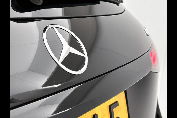 Mercedes-Benz GLC 300 e 4MATIC Plug-In Hybride | Trekhaak | Memory voorstoelen | Stuur en Stoelverwarming | Dode Hoek Ass. | CarPlay | Inclusief 24 maanden MB Certified garantie voor Europa.