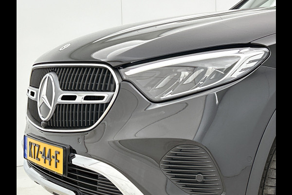 Mercedes-Benz GLC 300 e 4MATIC Plug-In Hybride | Trekhaak | Memory voorstoelen | Stuur en Stoelverwarming | Dode Hoek Ass. | CarPlay | Inclusief 24 maanden MB Certified garantie voor Europa.