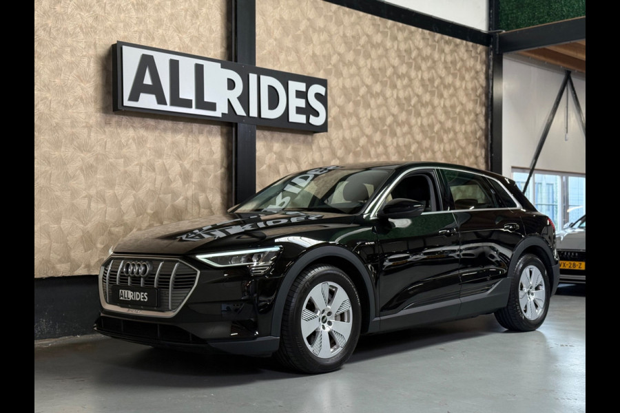 Audi e-tron 55 quattro edition 95 kWh | Parkeersensoren | NAP | Led | Carplay