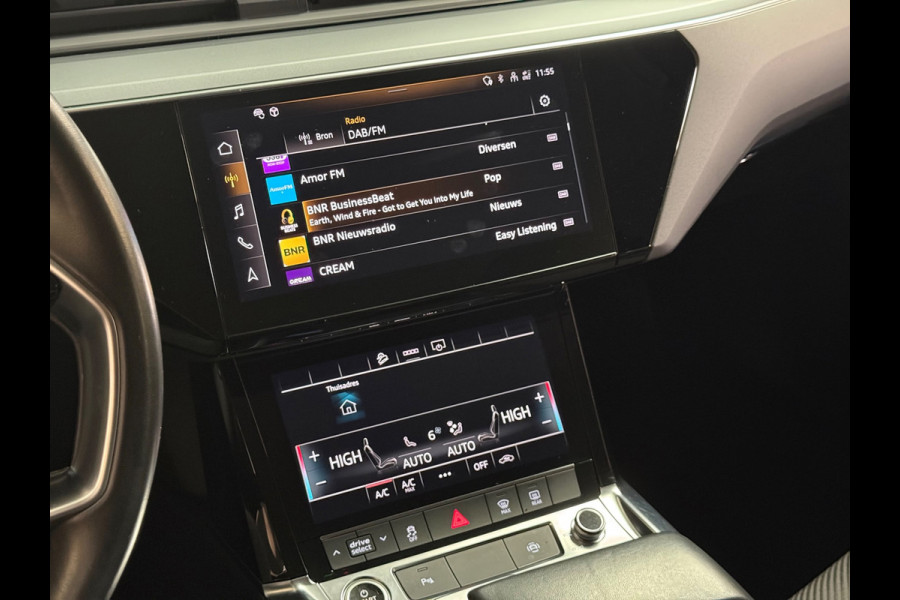 Audi e-tron 55 quattro edition 95 kWh | Parkeersensoren | NAP | Led | Carplay