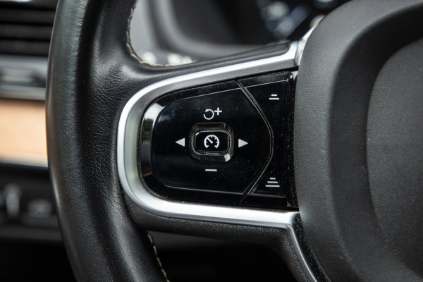 Volvo XC90 2.0 T8 Twin Engine AWD Inscription / 7P / SOH 90%
