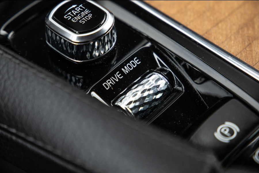 Volvo XC90 2.0 T8 Twin Engine AWD Inscription / 7P / SOH 90%