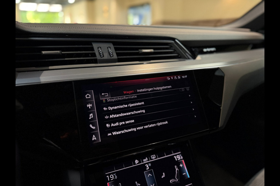Audi e-tron 50 quattro Black edition|Pano|Matrix|Memory|S line|Keyless|SOH aanwezig|