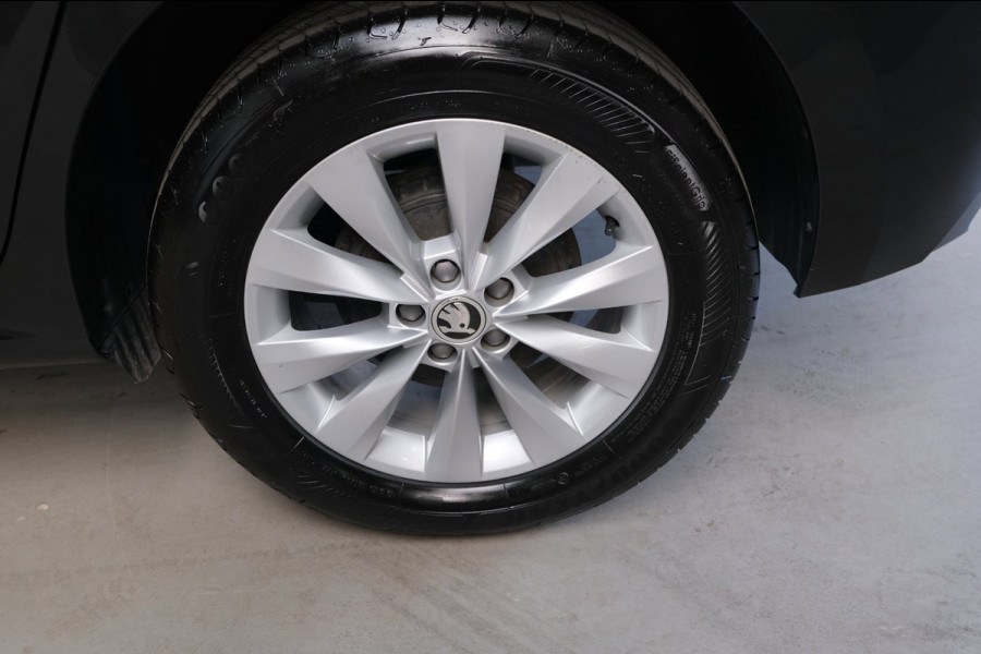 Škoda Kamiq 1.0 TSI Business Edition - N.A.P. Airco, Cruise, PDC, Carplay, Trekhaak.