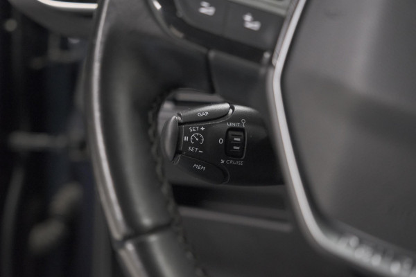 Peugeot 5008 PureTech 130 EAT8 Crossway | Trekhaak | Camera | Navigatie | Apple Carplay