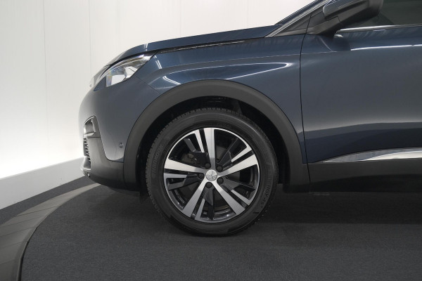 Peugeot 5008 PureTech 130 EAT8 Crossway | Trekhaak | Camera | Navigatie | Apple Carplay