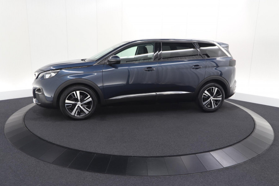 Peugeot 5008 PureTech 130 EAT8 Crossway | Trekhaak | Camera | Navigatie | Apple Carplay