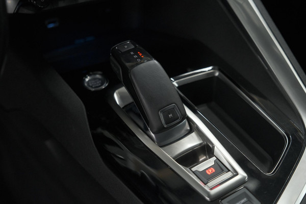 Peugeot 5008 PureTech 130 EAT8 Crossway | Trekhaak | Camera | Navigatie | Apple Carplay