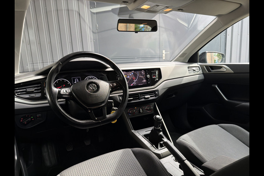 Volkswagen Polo TSI 95PK COMFORTLINE NAVIGATIE/CRUISE/PARKEERSENSOREN