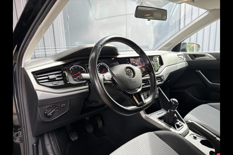 Volkswagen Polo TSI 95PK COMFORTLINE NAVIGATIE/CRUISE/PARKEERSENSOREN