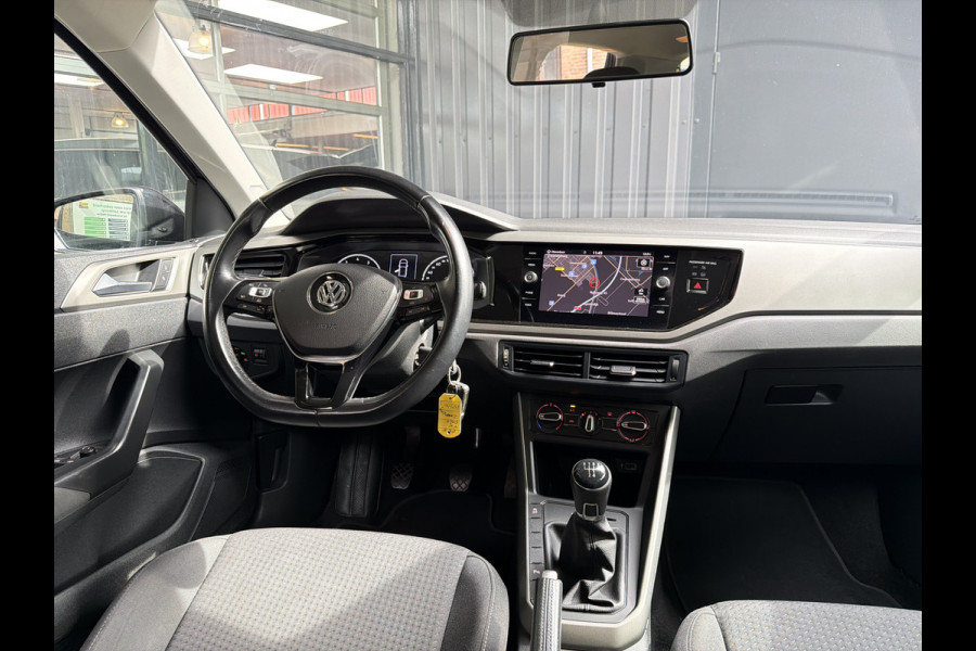Volkswagen Polo TSI 95PK COMFORTLINE NAVIGATIE/CRUISE/PARKEERSENSOREN
