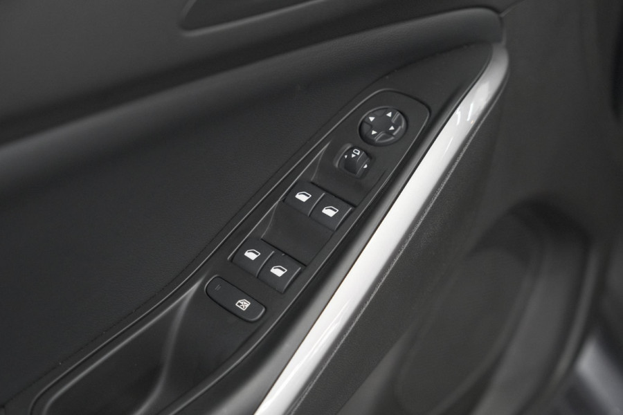 Opel Grandland 1.6 Turbo Plug-In Hybrid GS 225 | Adaptieve Cruise Control | Stuurverwarming | Navigatie