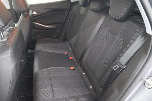 Opel Grandland 1.6 Turbo Plug-In Hybrid GS 225 | Adaptieve Cruise Control | Stuurverwarming | Navigatie