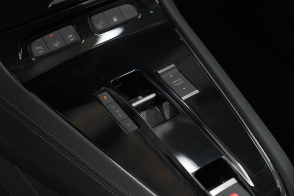 Opel Grandland 1.6 Turbo Plug-In Hybrid GS 225 | Adaptieve Cruise Control | Stuurverwarming | Navigatie