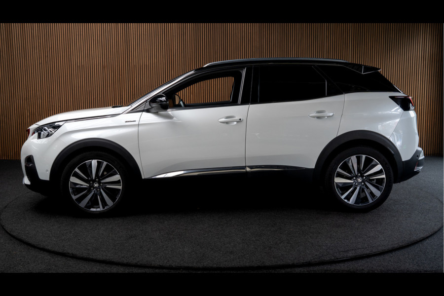 Peugeot 3008 1.2 PureT. GT Line Panodak Navi Camera Climate PDC Stoelverwarming Keyless Entry & Go Cruise C. LM velgen Afneembaar trekhaak