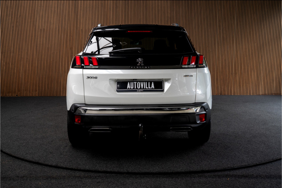 Peugeot 3008 1.2 PureT. GT Line Panodak Navi Camera Climate PDC Stoelverwarming Keyless Entry & Go Cruise C. LM velgen Afneembaar trekhaak