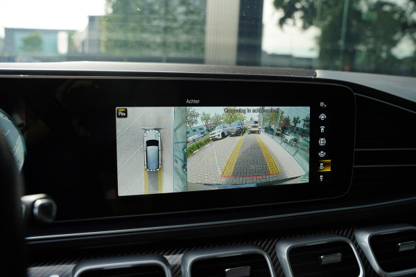 Mercedes-Benz GLS 63 AMG 4-Matic+ / Manufaktur / AMG Ride Control + / Burmester / Panoramadak