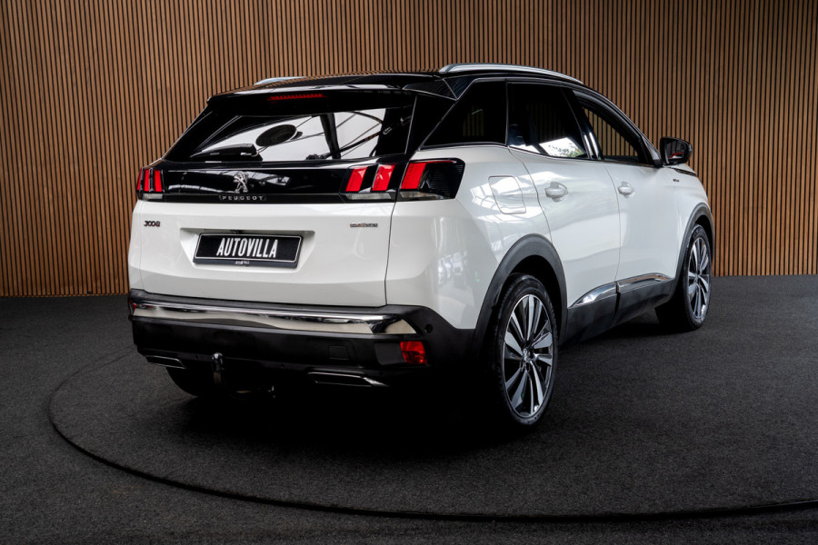 Peugeot 3008 1.2 PureT. GT Line Panodak Navi Camera Climate PDC Stoelverwarming Keyless Entry & Go Cruise C. LM velgen Afneembaar trekhaak