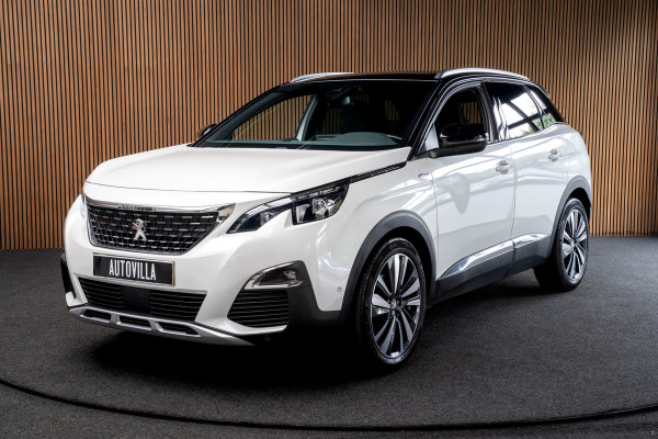 Peugeot 3008 1.2 PureT. GT Line Panodak Navi Camera Climate PDC Stoelverwarming Keyless Entry & Go Cruise C. LM velgen Afneembaar trekhaak