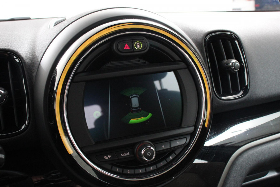 MINI Countryman 1.5 Automaat Cooper Salt Climate Control Lederen bekleding Cruise Control Parkeersensoren V+A Getinte ramen