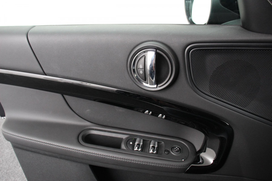MINI Countryman 1.5 Automaat Cooper Salt Climate Control Lederen bekleding Cruise Control Parkeersensoren V+A Getinte ramen