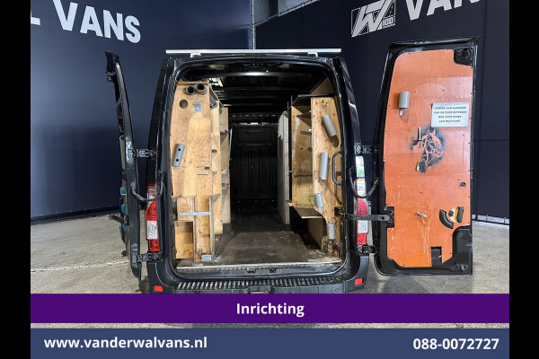 Renault Master 2.3 dCi 180pk L2H2 Inrichting Euro6 Airco | Camera | Navigatie | LM Velgen | Cruisecontrol | LED Sidebars, 2500kg Trekhaak, Parkeersensoren, Bijrijdersbank