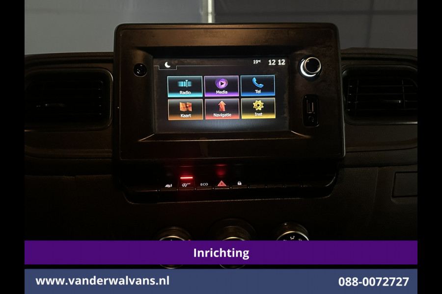 Renault Master 2.3 dCi 180pk L2H2 Inrichting Euro6 Airco | Camera | Navigatie | LM Velgen | Cruisecontrol | LED Sidebars, 2500kg Trekhaak, Parkeersensoren, Bijrijdersbank