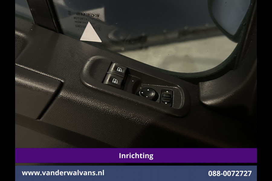 Renault Master 2.3 dCi 180pk L2H2 Inrichting Euro6 Airco | Camera | Navigatie | LM Velgen | Cruisecontrol | LED Sidebars, 2500kg Trekhaak, Parkeersensoren, Bijrijdersbank