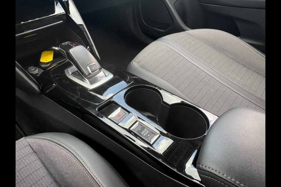 Peugeot 2008 1.2 PureTech Allure Pack