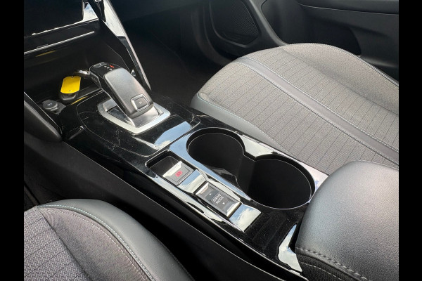 Peugeot 2008 1.2 PureTech Allure Pack