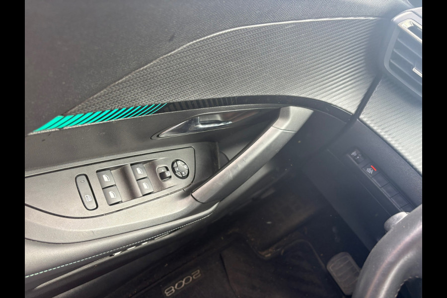 Peugeot 2008 1.2 PureTech Allure Pack