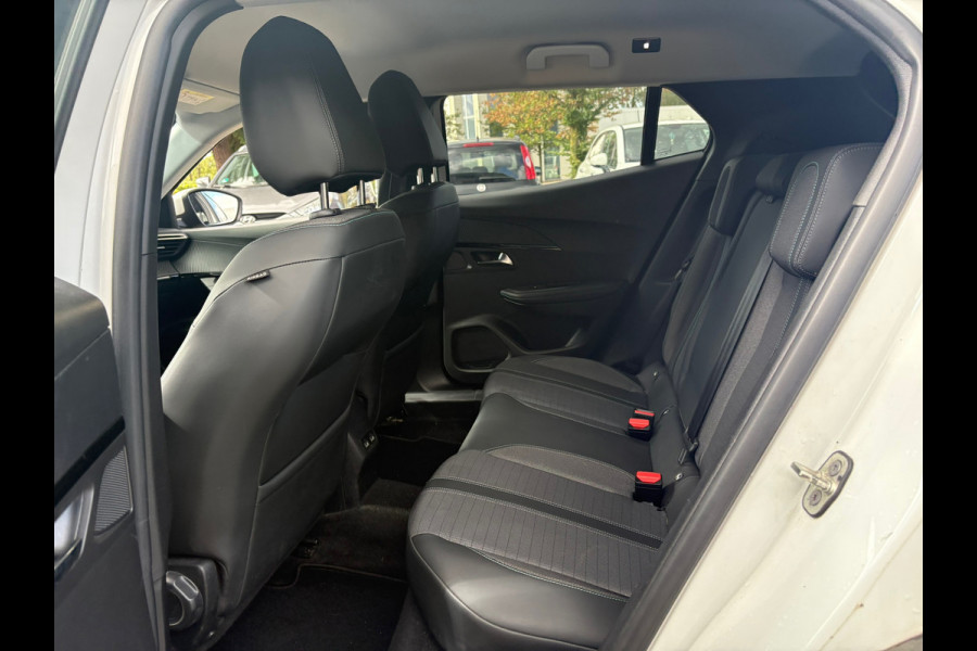 Peugeot 2008 1.2 PureTech Allure Pack