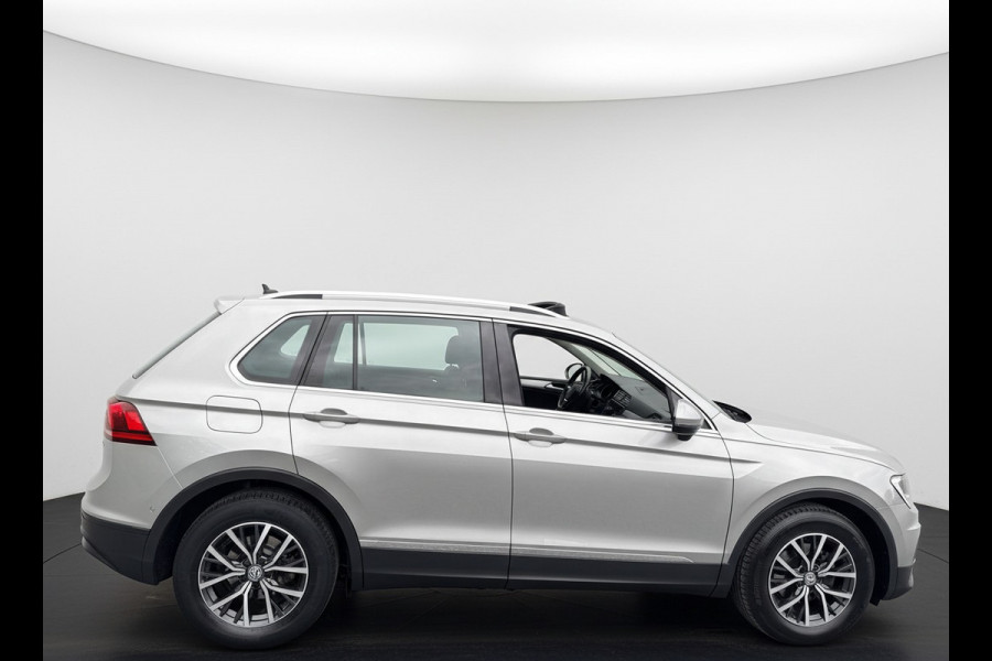Volkswagen Tiguan 1.4 TSI 150PK ACT DSG COMFORTLINE PANORAMADAK/CARPLAY/TREKHAAK
