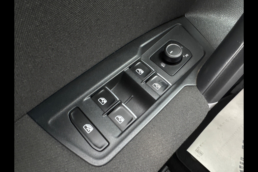 Volkswagen Tiguan 1.4 TSI 150PK ACT DSG COMFORTLINE PANORAMADAK/CARPLAY/TREKHAAK