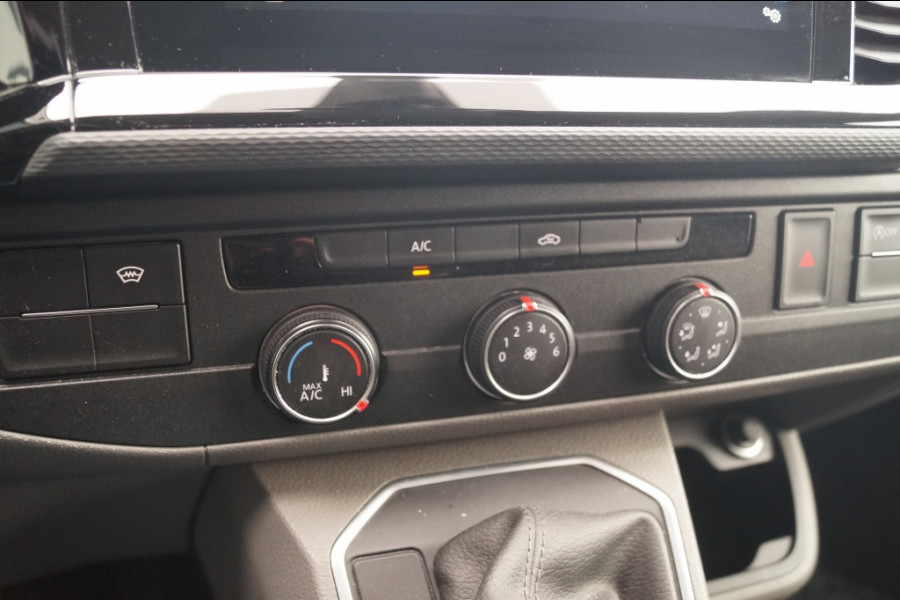 Volkswagen Transporter 2.0 TDI 150pk DSG L1-H1 Bulli -DIGI-NAVI-PDC-TREKHAAK-