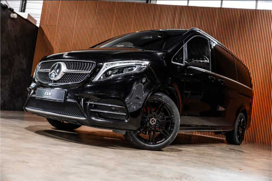 Mercedes-Benz V-Klasse 300d Lang | AMG | Memory seats | Stoelventilatie | 360 Camera | ACC | CarPlay | Navigatie | Lederen bekleding | DAB | Dodehoek | Trekhaak | Nieuwe APK | 2-Zitter | Enkel cabine