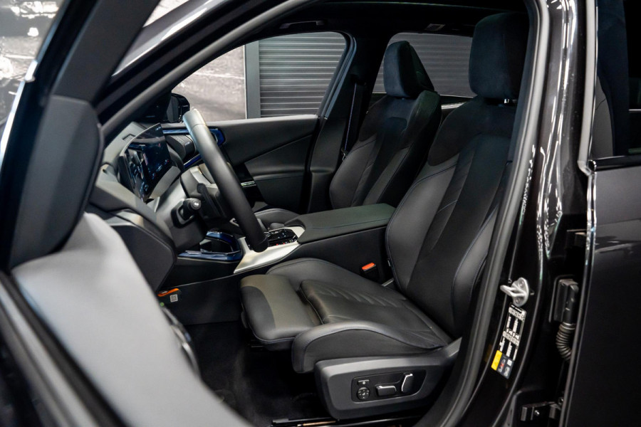 BMW X3 30e xDrive *M-Sport Pro / Panorama / Stoelventilatie / Harman-Kardon / Surround-View / Keyless-Entry*