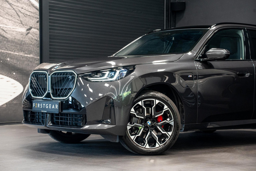 BMW X3 30e xDrive *M-Sport Pro / Panorama / Stoelventilatie / Harman-Kardon / Surround-View / Keyless-Entry*